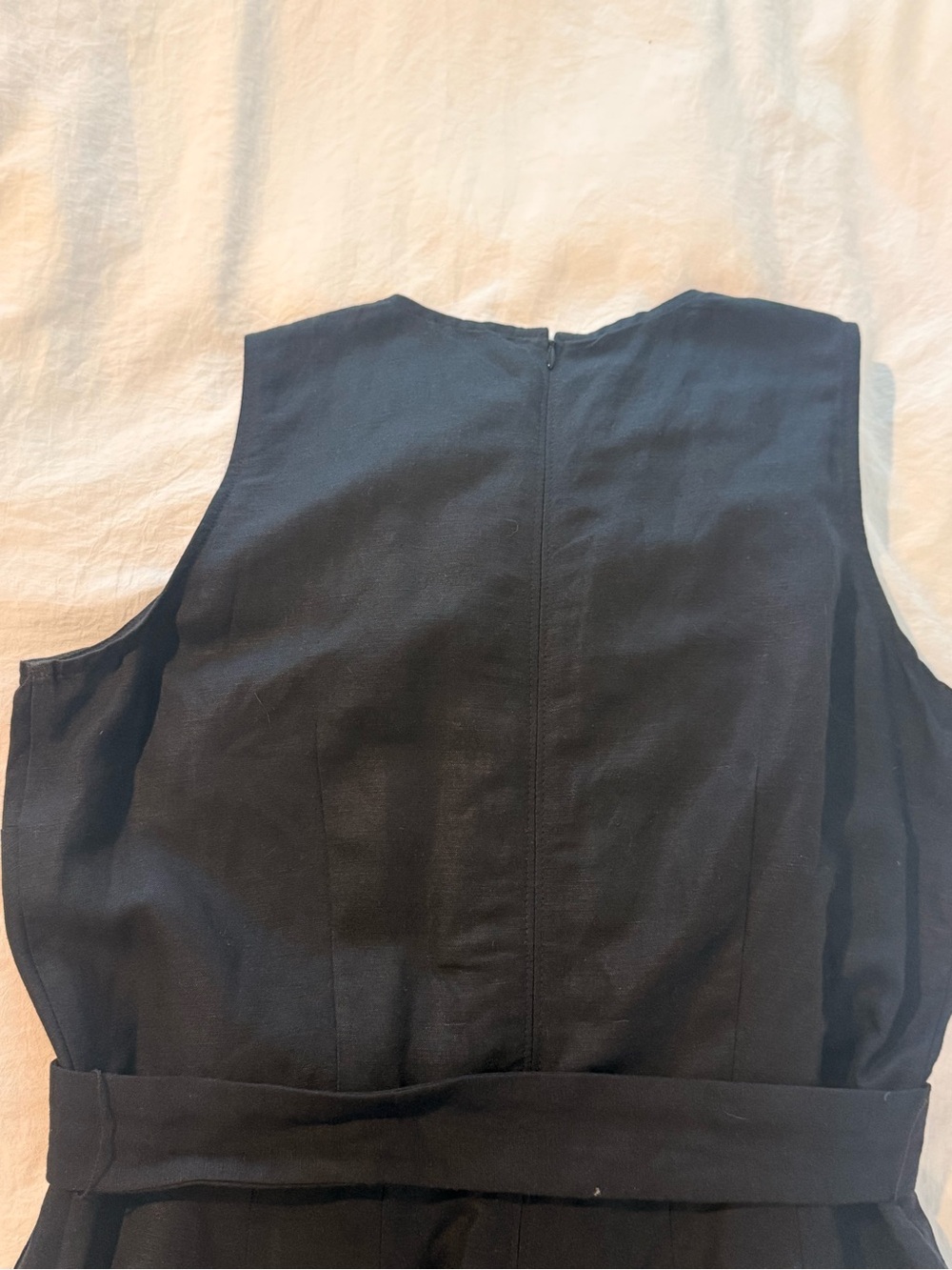 Black Wide-Leg Sleeveless Linen-blend Jumpsuit with Belt - Picture 5 of 7